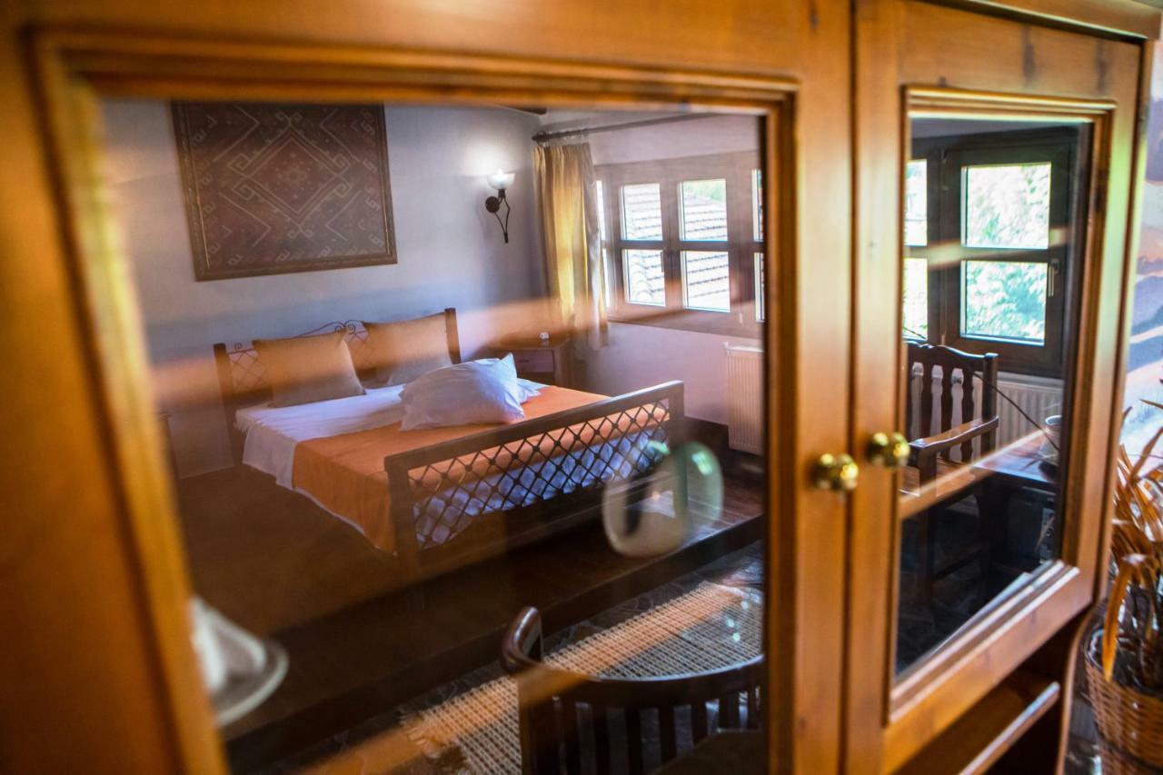 Oikoperiigitis Hotel Керкини Экстерьер фото
